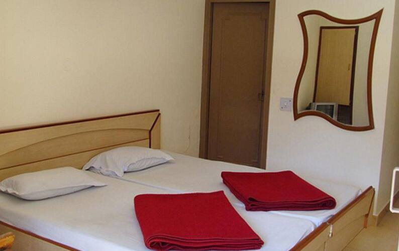 Maa Durga Resturant & Hotel LUCKNOW, Lucknow 1